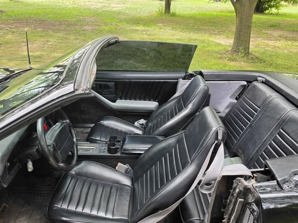 1991 Chevrolet Camaro 3rd Gen - Image 2 of 5