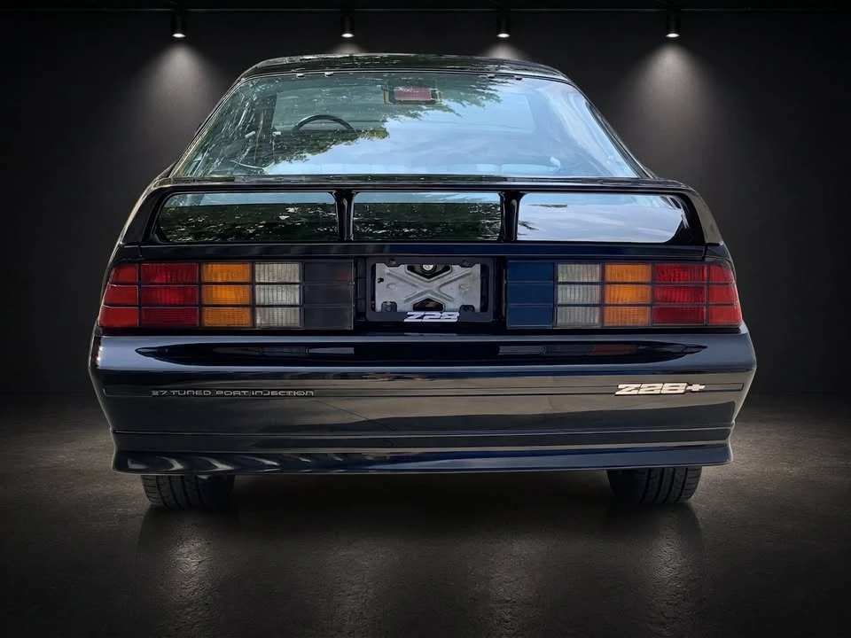 1991 Chevrolet Camaro 3rd Gen - Image 7 of 19