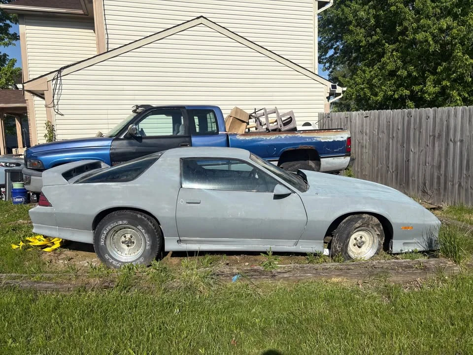 1991 Chevrolet Camaro 3rd Gen - Image 3 of 9