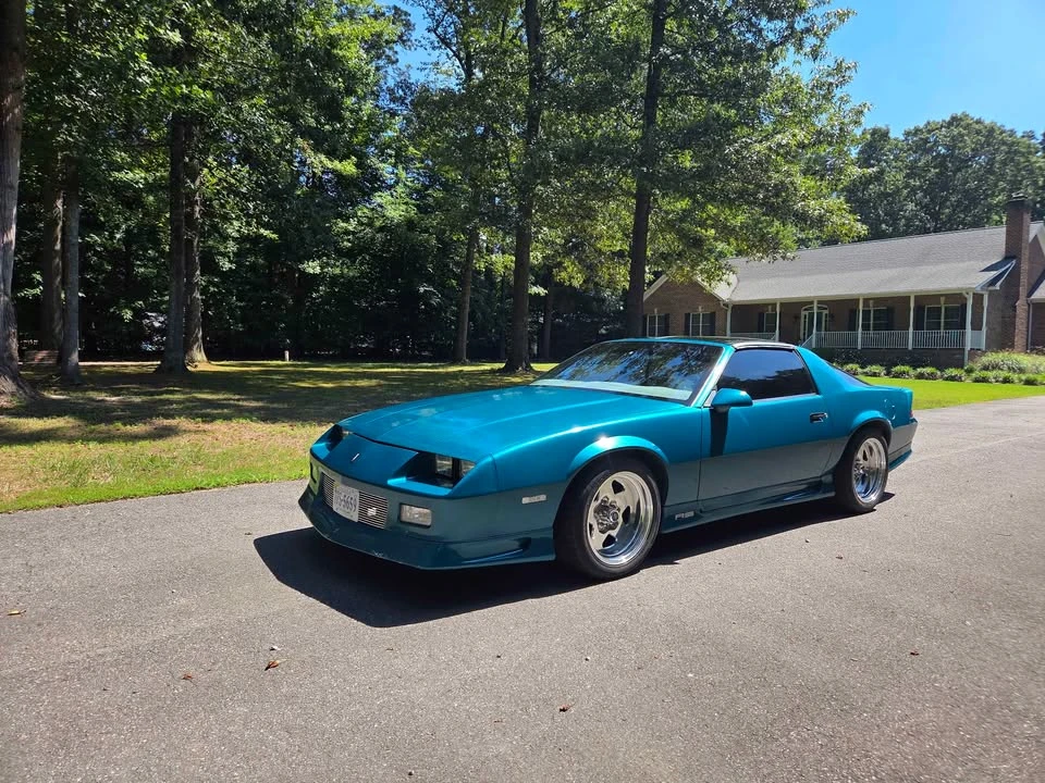 1991 Chevrolet Camaro 3rd Gen - Image 2 of 8