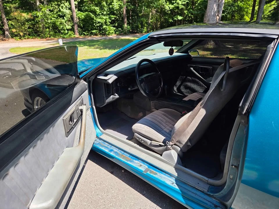1991 Chevrolet Camaro 3rd Gen - Image 5 of 8