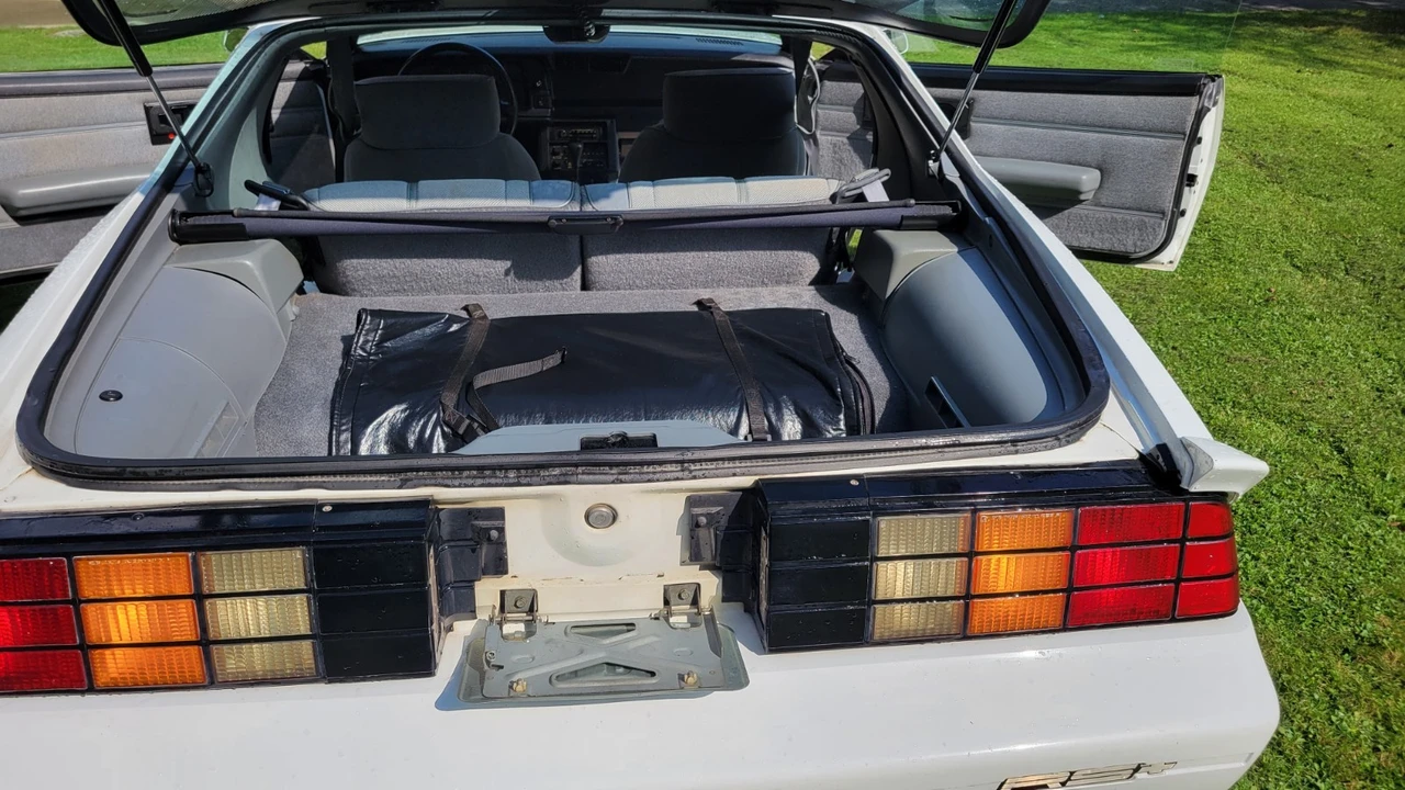 1991 Chevrolet Camaro 3rd Gen - Image 13 of 13