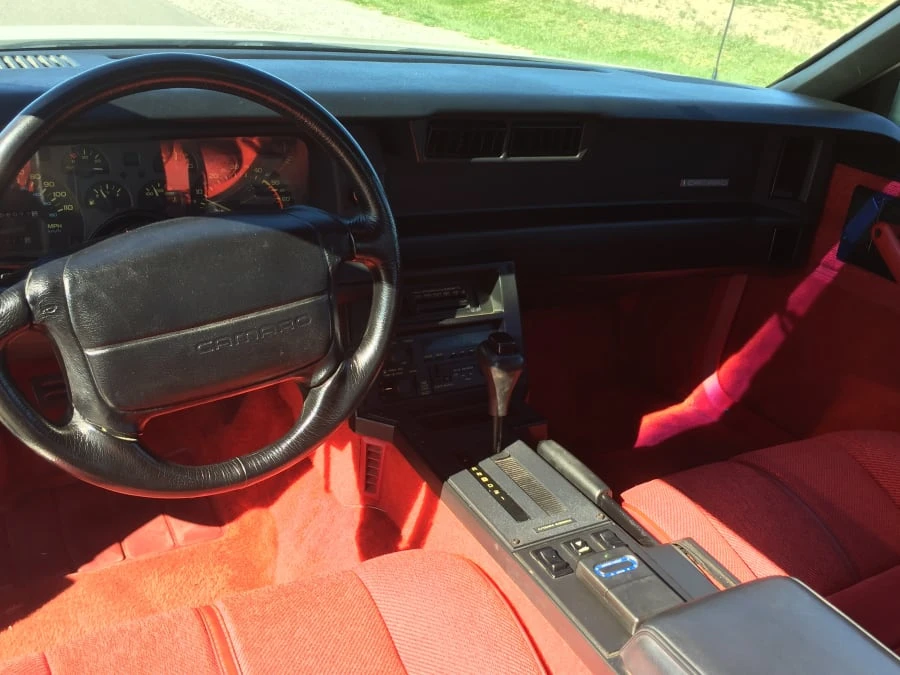 1991 Chevrolet Camaro 3rd Gen - Image 4 of 12