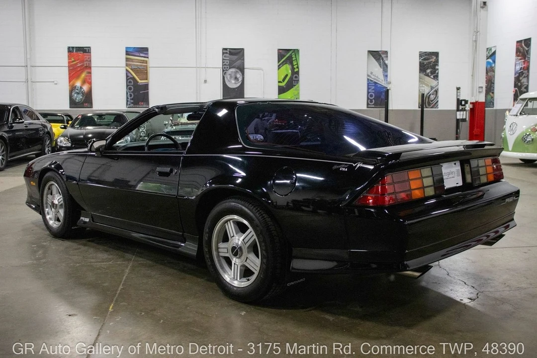 1991 Chevrolet Camaro 3rd Gen - Image 5 of 12