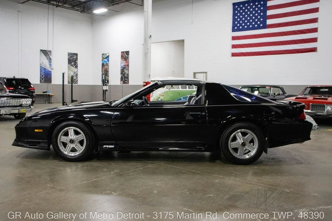 1991 Chevrolet Camaro 3rd Gen - Image 4 of 12
