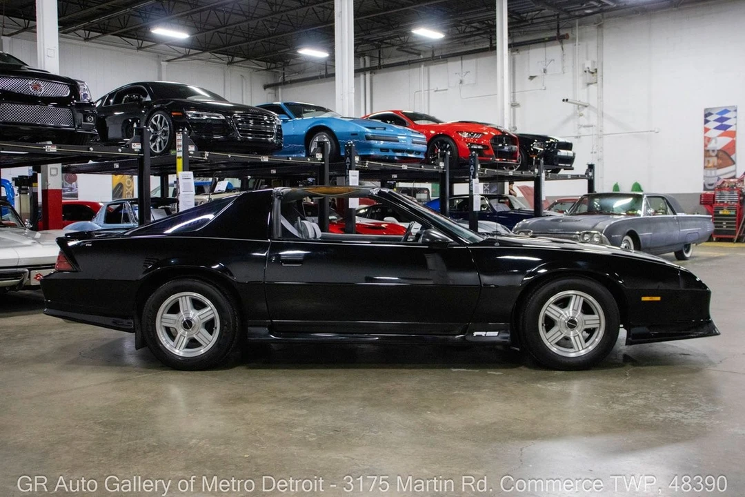 1991 Chevrolet Camaro 3rd Gen - Image 9 of 12