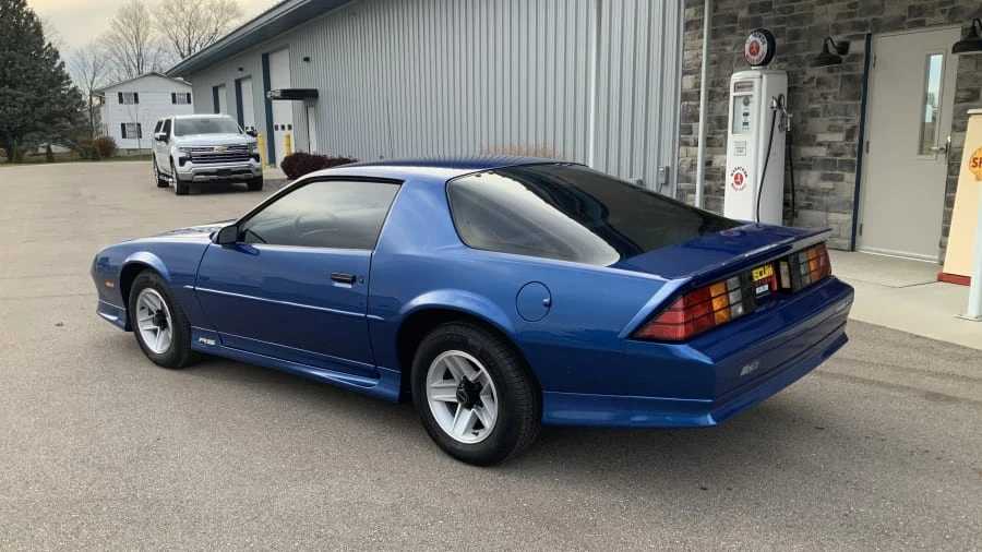 1991 Chevrolet Camaro 3rd Gen - Image 2 of 16