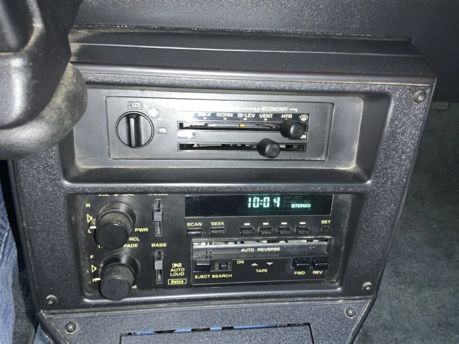 1991 Chevrolet Camaro 3rd Gen - Image 13 of 16