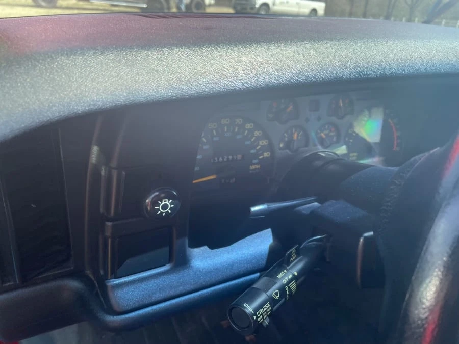 1991 Chevrolet Camaro 3rd Gen - Image 5 of 13