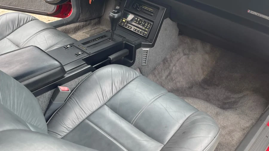 1991 Chevrolet Camaro 3rd Gen - Image 6 of 13