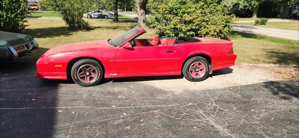 1991 Chevrolet Camaro 3rd Gen - Image 7 of 20