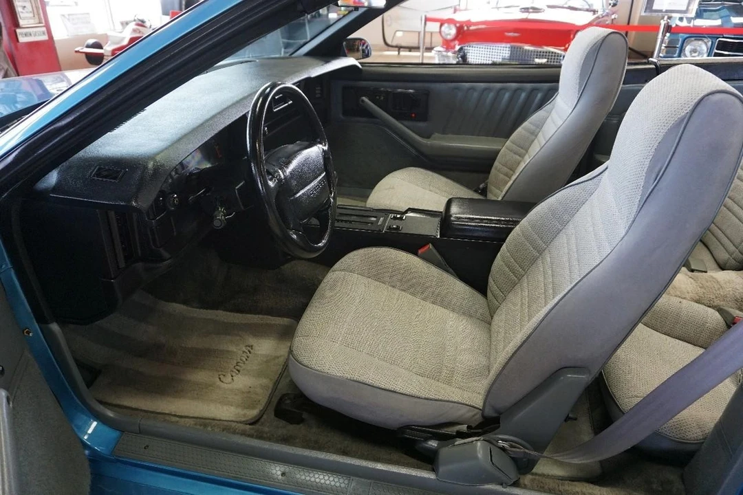 1991 Chevrolet Camaro 3rd Gen - Image 20 of 31