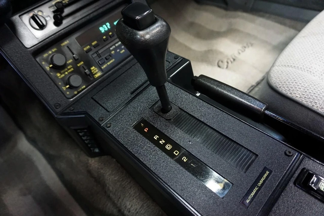 1991 Chevrolet Camaro 3rd Gen - Image 26 of 31