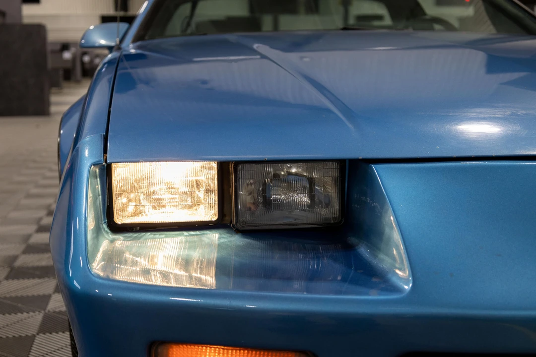 1991 Chevrolet Camaro 3rd Gen - Image 11 of 31
