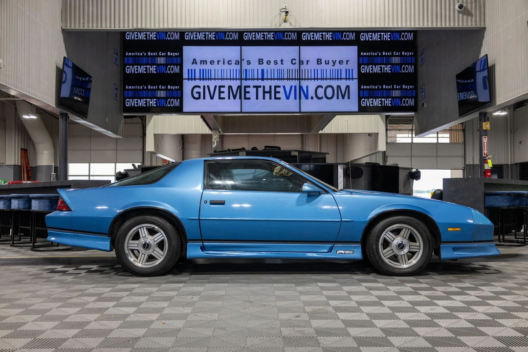 1991 Chevrolet Camaro 3rd Gen - Image 8 of 31