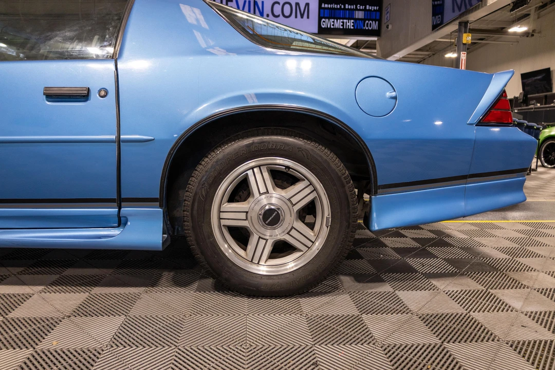 1991 Chevrolet Camaro 3rd Gen - Image 22 of 31