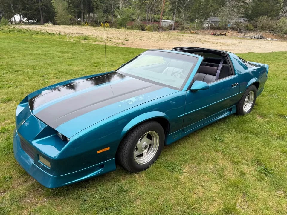 1991 Chevrolet Camaro 3rd Gen - Image 2 of 10