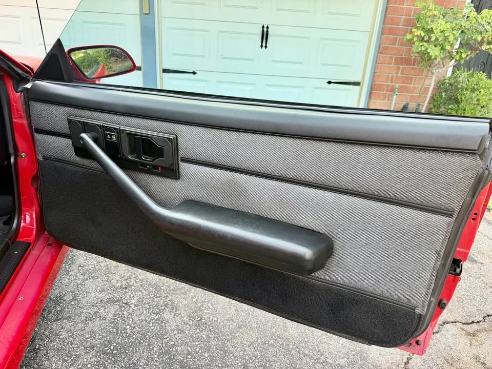 1991 Chevrolet Camaro 3rd Gen - Image 8 of 20