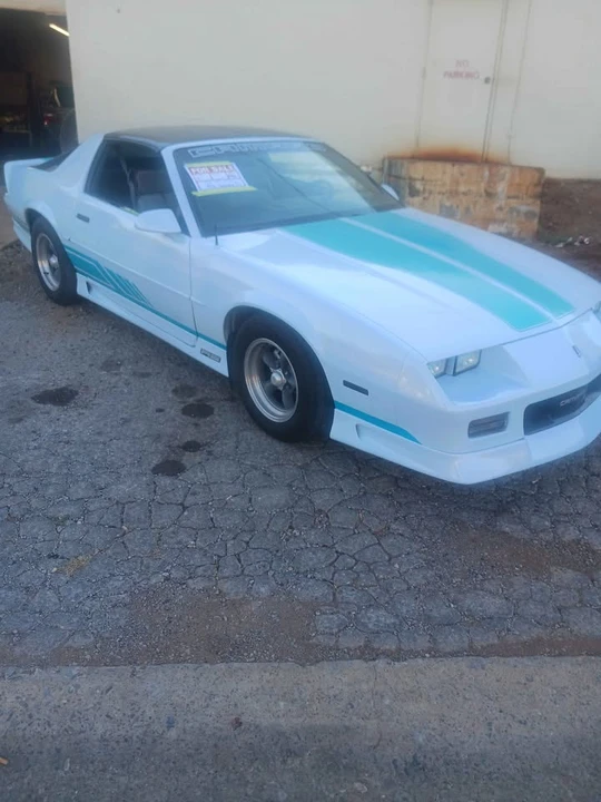 1991 Chevrolet Camaro 3rd Gen - Image 2 of 9