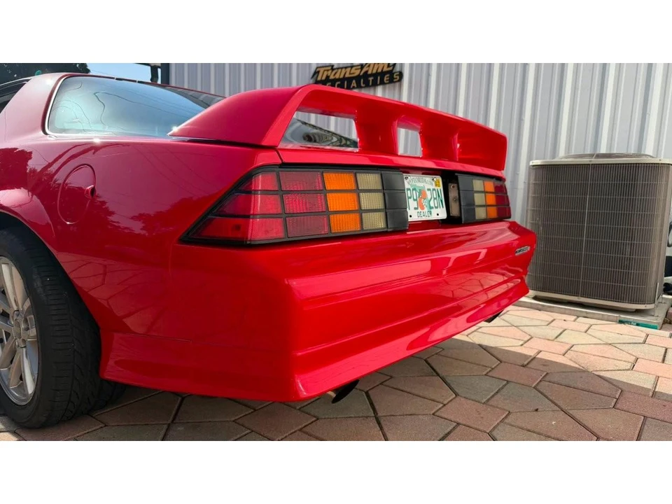 1991 Chevrolet Camaro IROC-Z & Z28 3rd Gen - Image 21 of 31