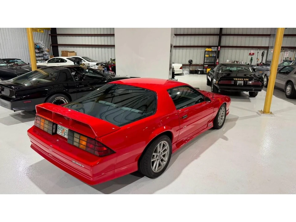 1991 Chevrolet Camaro IROC-Z & Z28 3rd Gen - Image 6 of 31
