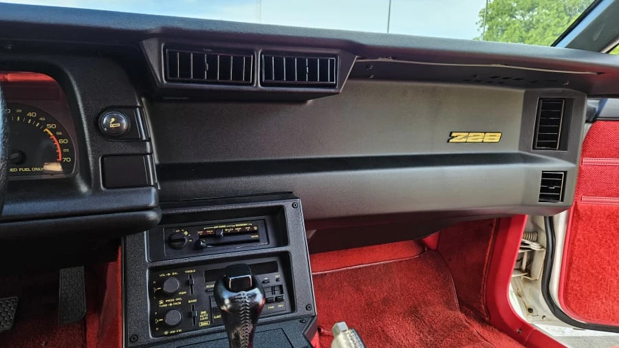 1991 Chevrolet Camaro IROC-Z & Z28 3rd Gen - Image 12 of 20