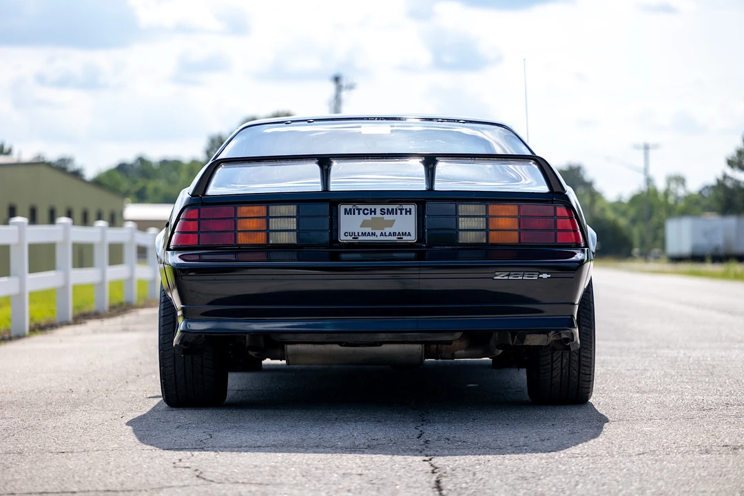 1991 Chevrolet Camaro IROC-Z & Z28 3rd Gen - Image 6 of 31
