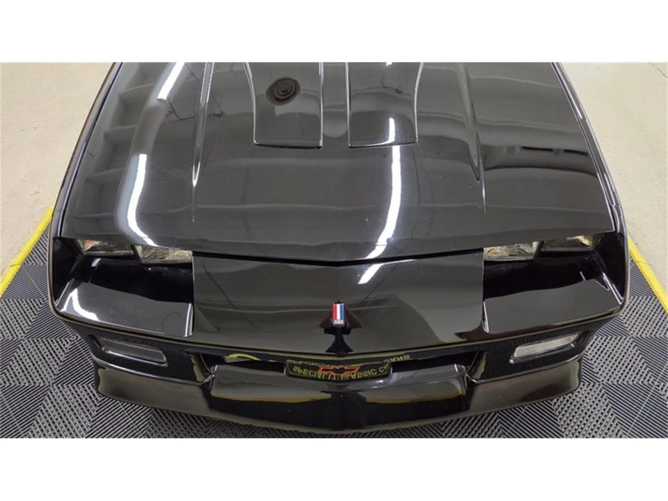 1991 Chevrolet Camaro IROC-Z & Z28 3rd Gen - Image 11 of 31