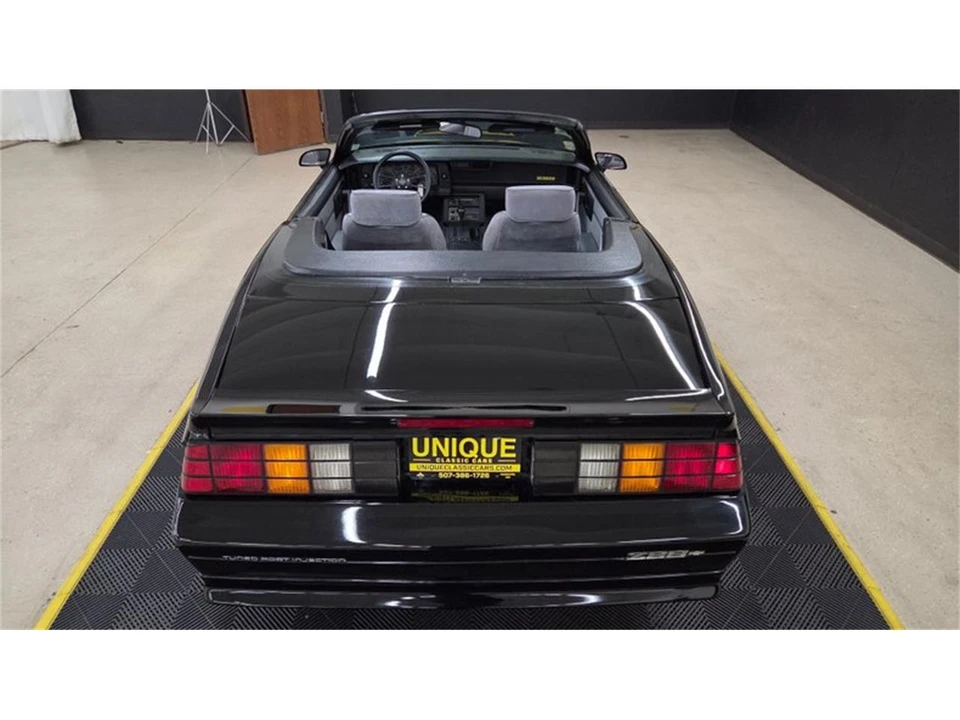 1991 Chevrolet Camaro IROC-Z & Z28 3rd Gen - Image 17 of 31
