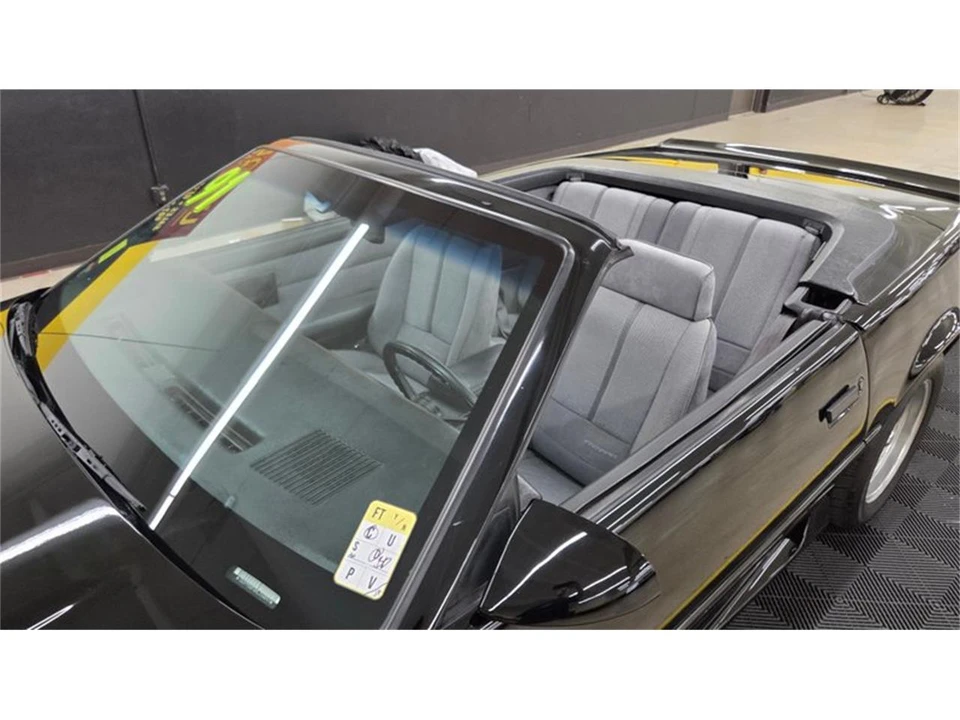 1991 Chevrolet Camaro IROC-Z & Z28 3rd Gen - Image 14 of 31