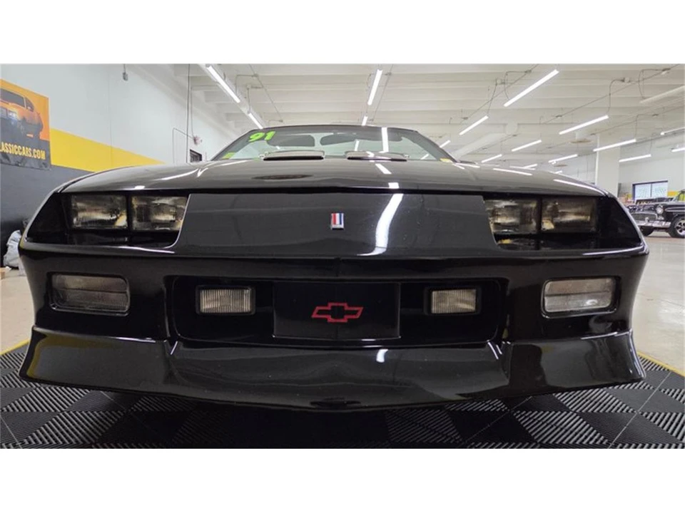 1991 Chevrolet Camaro IROC-Z & Z28 3rd Gen - Image 10 of 31