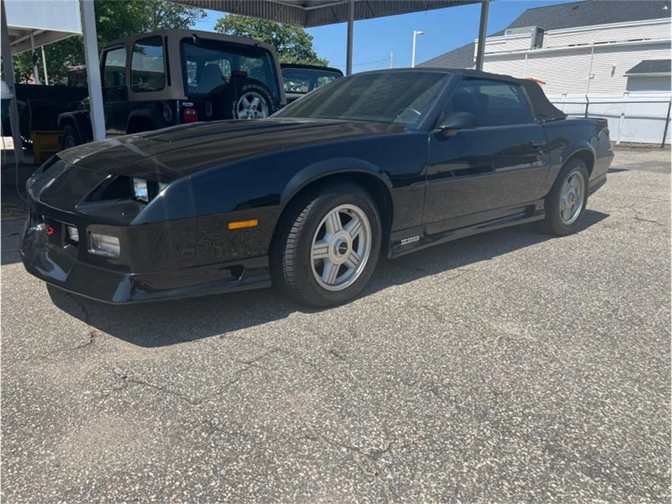 1991 Chevrolet Camaro IROC-Z & Z28 3rd Gen - Image 21 of 31