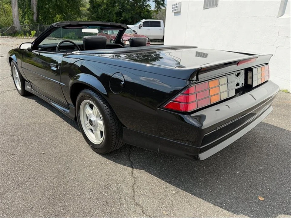 1991 Chevrolet Camaro IROC-Z & Z28 3rd Gen - Image 7 of 31