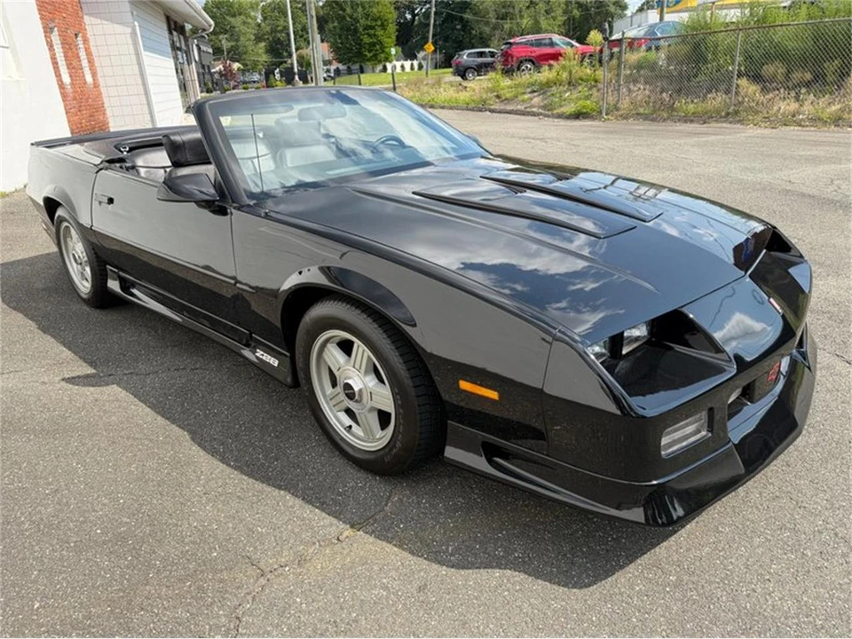 1991 Chevrolet Camaro IROC-Z & Z28 3rd Gen - Image 15 of 31
