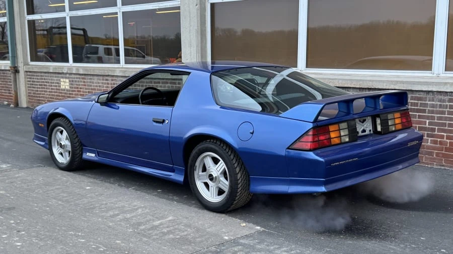 1991 Chevrolet Camaro IROC-Z & Z28 3rd Gen - Image 3 of 9