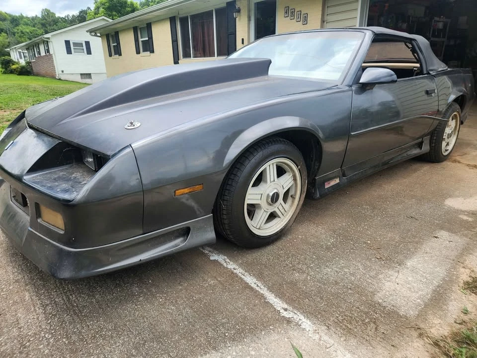 1991 Chevrolet Camaro IROC-Z & Z28 3rd Gen - Image 3 of 6