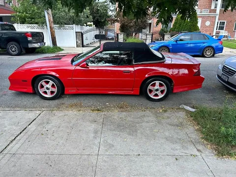 1991 Chevrolet Camaro Z28 Convertible 2D