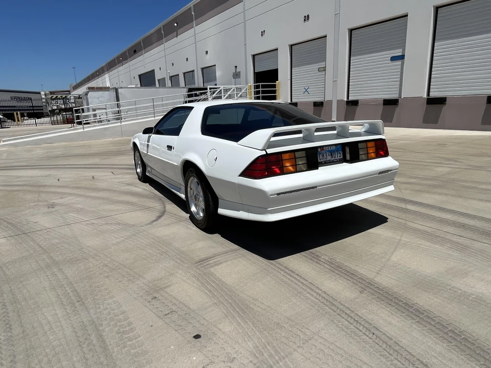 1991 Chevrolet Camaro IROC-Z & Z28 3rd Gen - Image 20 of 31
