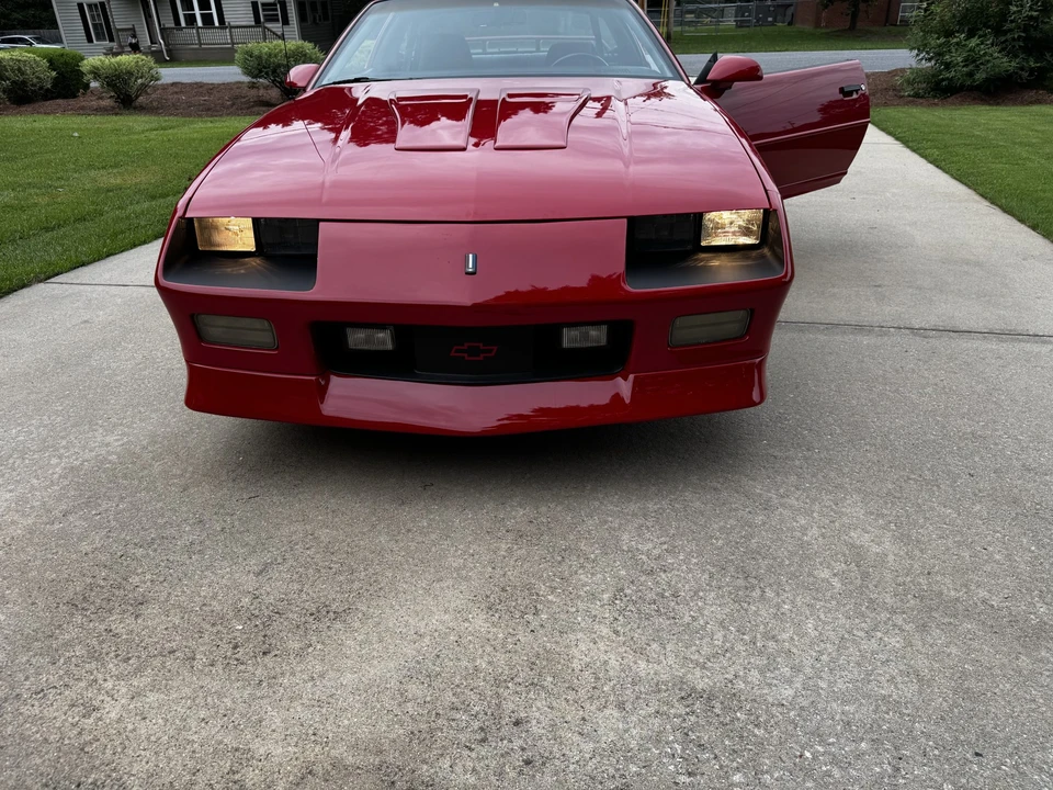 1991 Chevrolet Camaro IROC-Z & Z28 3rd Gen - Image 20 of 31