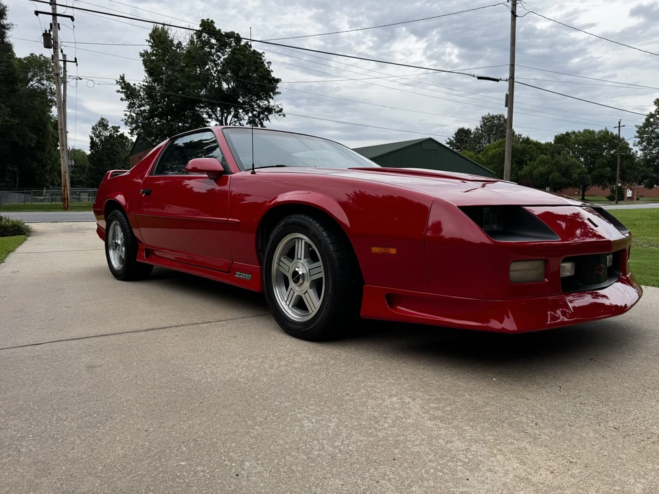 1991 Chevrolet Camaro IROC-Z & Z28 3rd Gen - Image 13 of 31