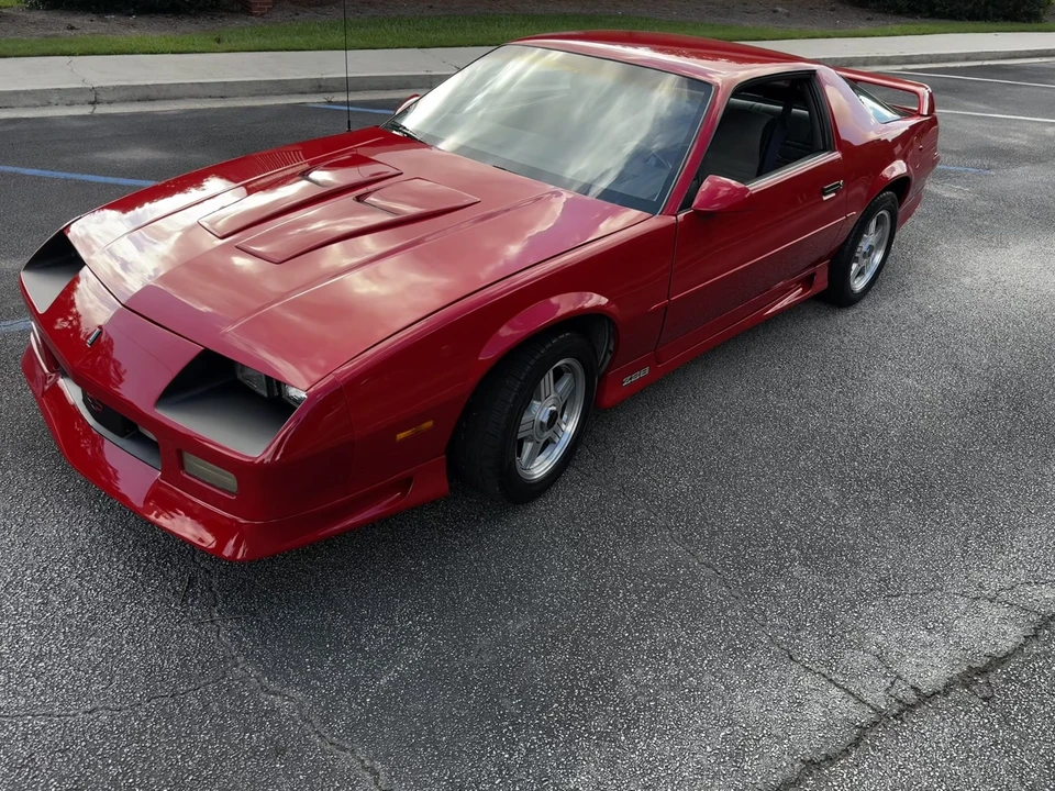 1991 Chevrolet Camaro IROC-Z & Z28 3rd Gen - Image 4 of 31