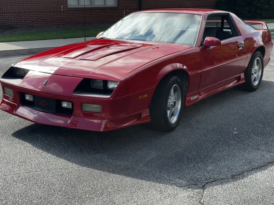 1991 Chevrolet Camaro IROC-Z & Z28 3rd Gen - Image 3 of 31