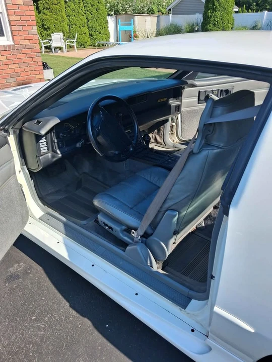 1991 Chevrolet Camaro 3rd Gen - Image 4 of 4