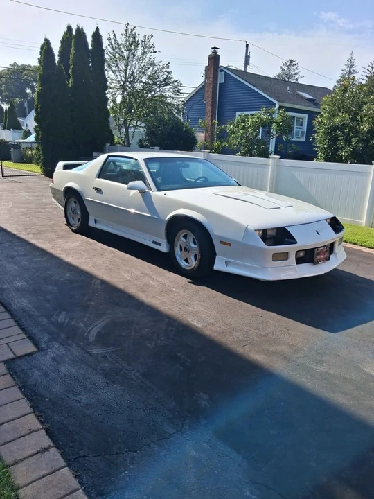 1991 Chevrolet Camaro 3rd Gen - Image 2 of 4