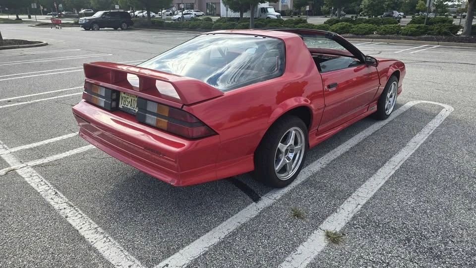 1991 Chevrolet Camaro IROC-Z & Z28 3rd Gen - Image 6 of 19