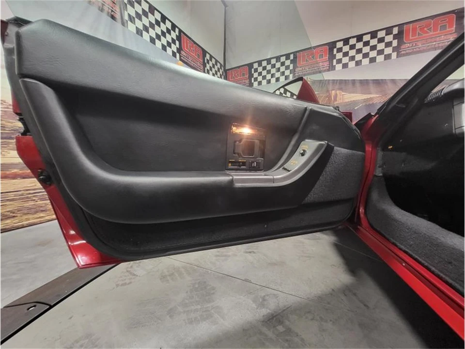 1991 Chevrolet Camaro - Image 18 of 24