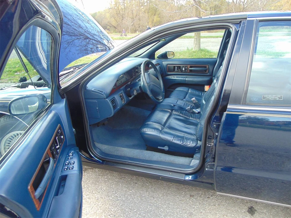 1991 Chevrolet Caprice - Image 5 of 13