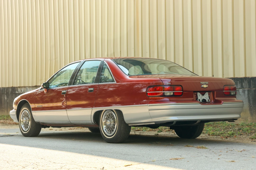 1991 Chevrolet Caprice - Image 6 of 31