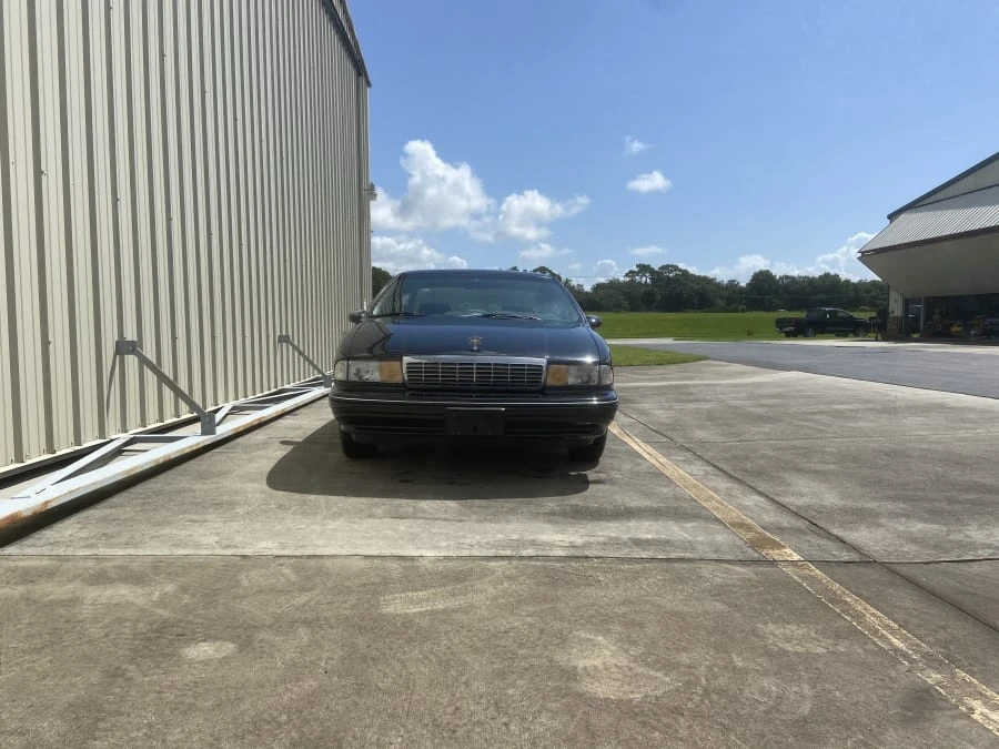 1991 Chevrolet Caprice - Image 9 of 12