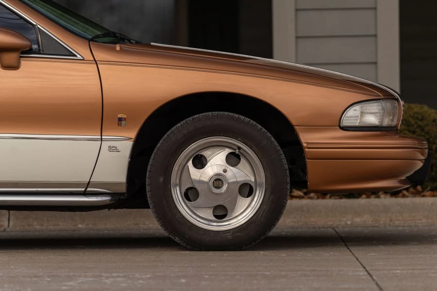1991 Chevrolet Caprice - Image 16 of 31